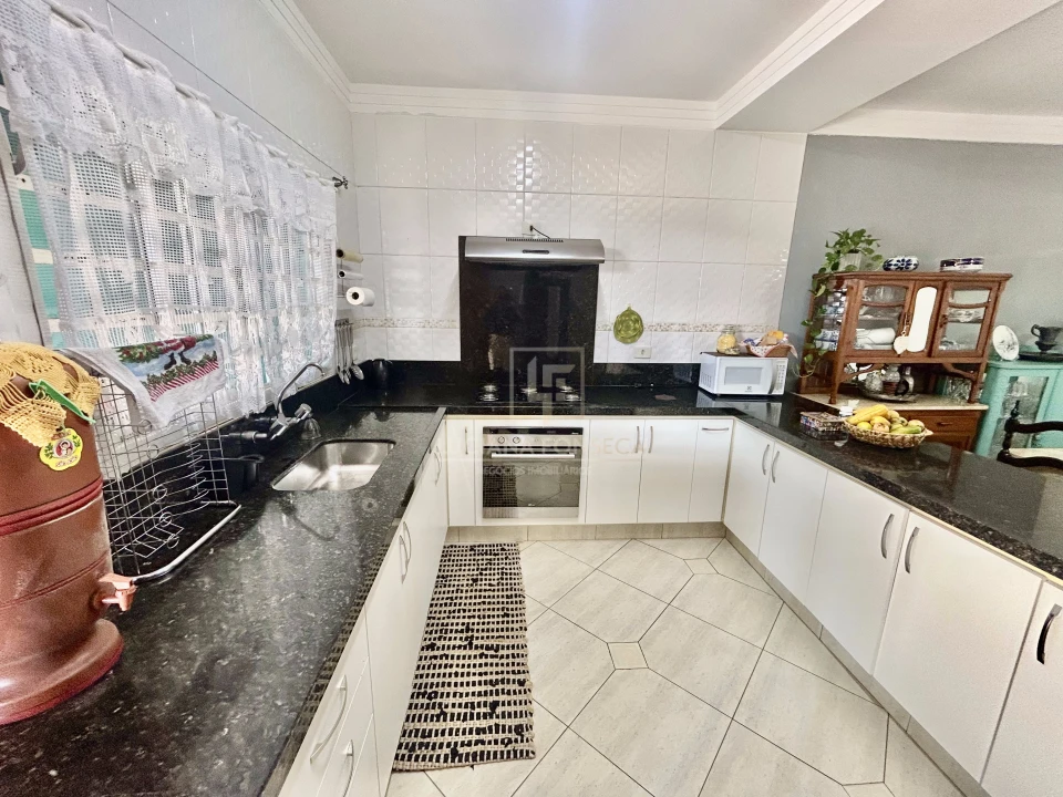 Vende Casa Jd. Santa Alice