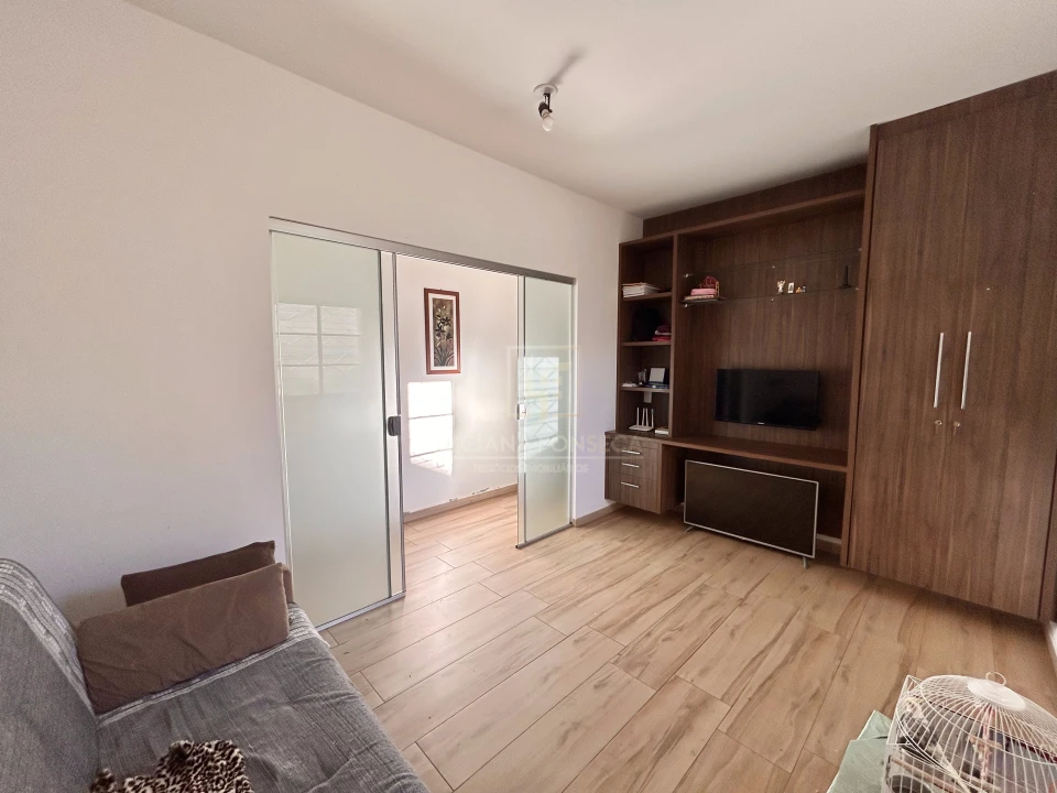 Imagens do imóveis Casa Com Piscina, Churrasqueira Locação