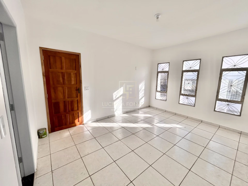 Imagens do imóveis Casa Comercial próximo à Avenida Inglaterra