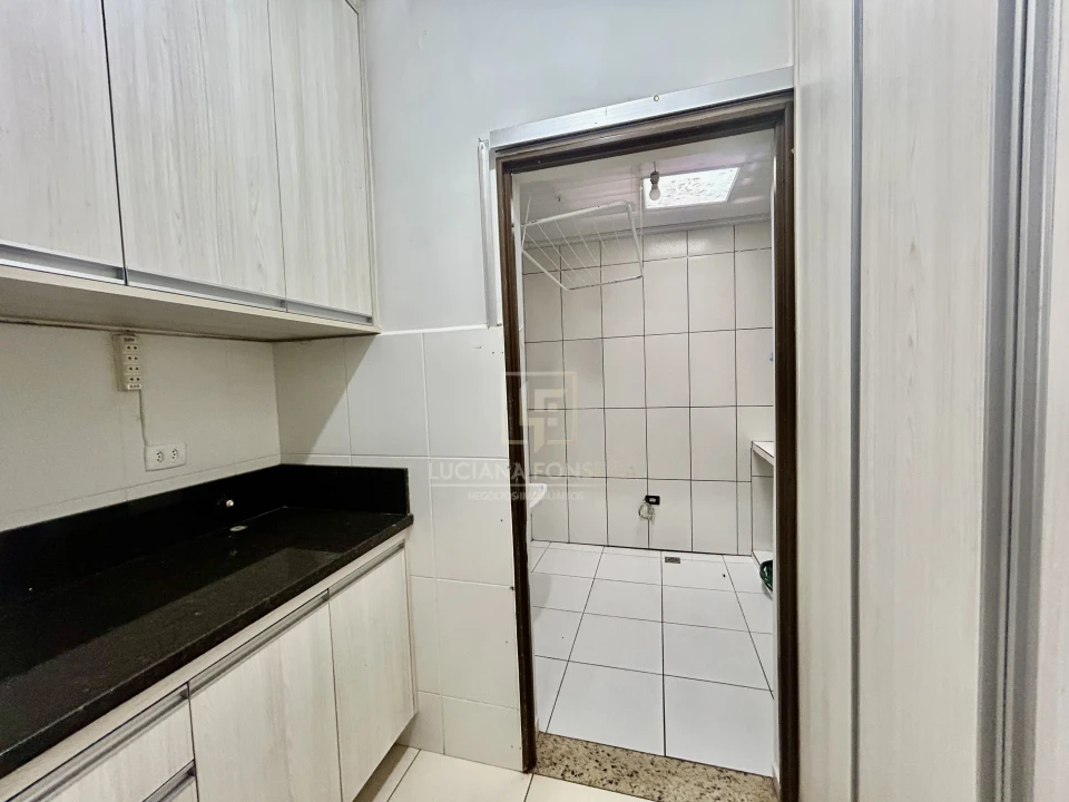 Sobrado Condominio Vila hipica Londrina vende