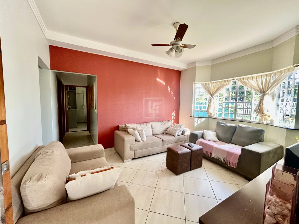 Vende Casa Jd. Santa Alice