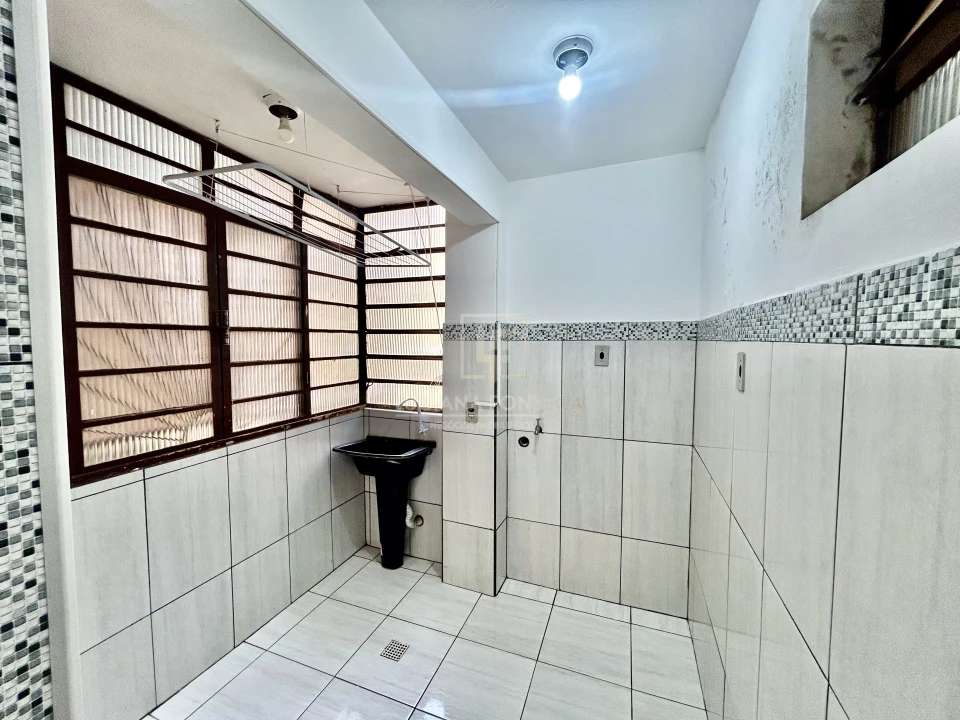 Imagens do imóveis MARGENS DO LAGO IGAPÓ VENDA