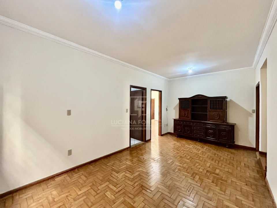 Imagens do imóveis Casa proximo à Av. Maringá