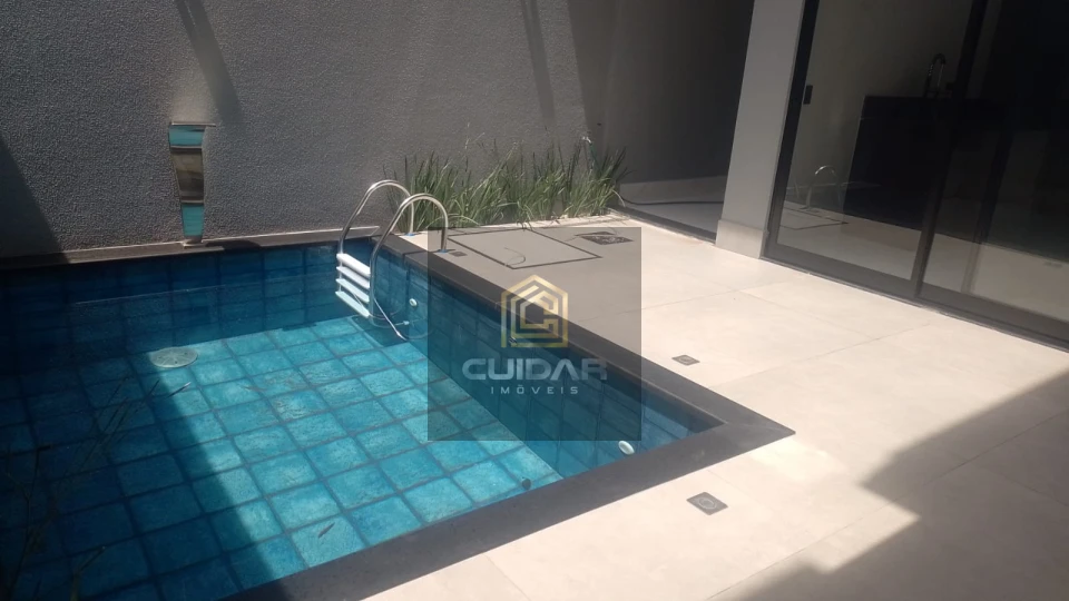 Imagens do imóveis Casa sobrado com 03 suítes