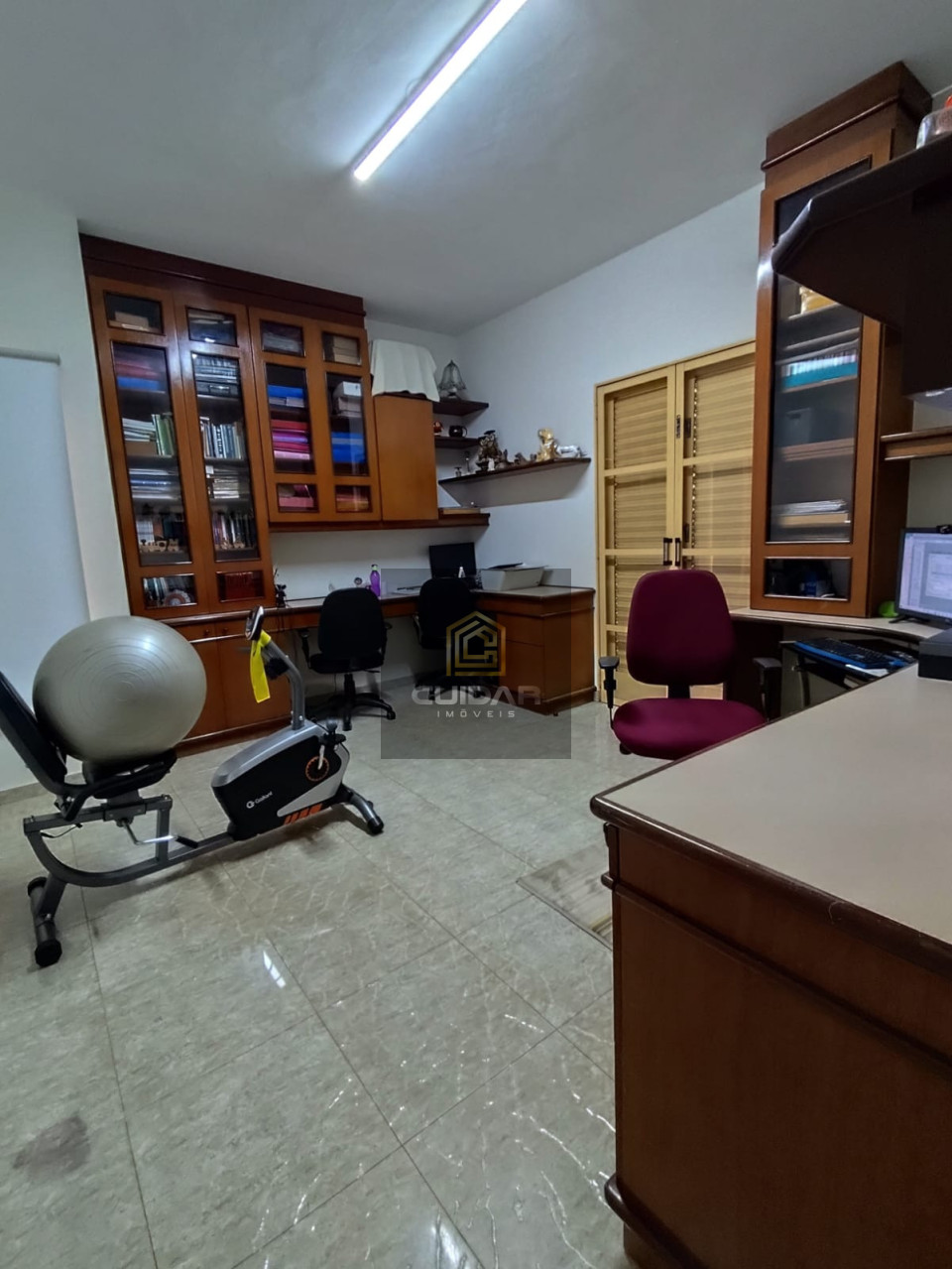 Imagens do imóveis Casa com 03 suítes jd Aeroporto