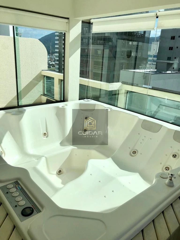 Imagens do imóveis Cobertura Meia Praia tapema