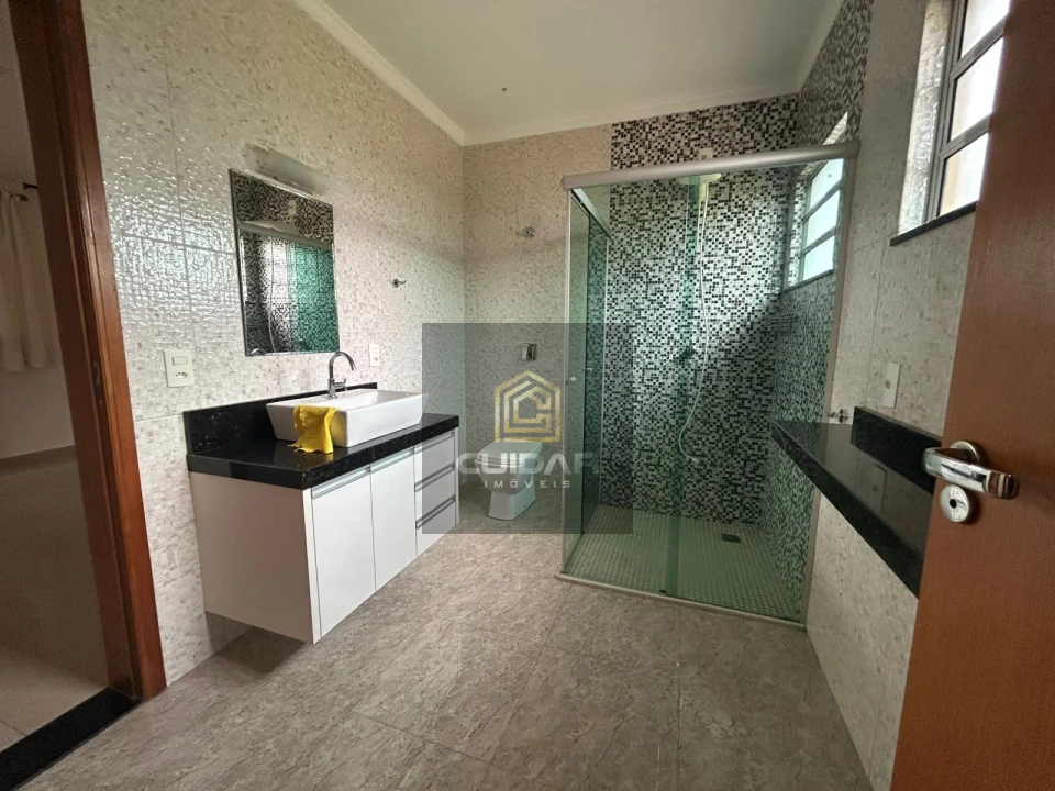 Imagens do imóveis Casa condomínio Golf Ville