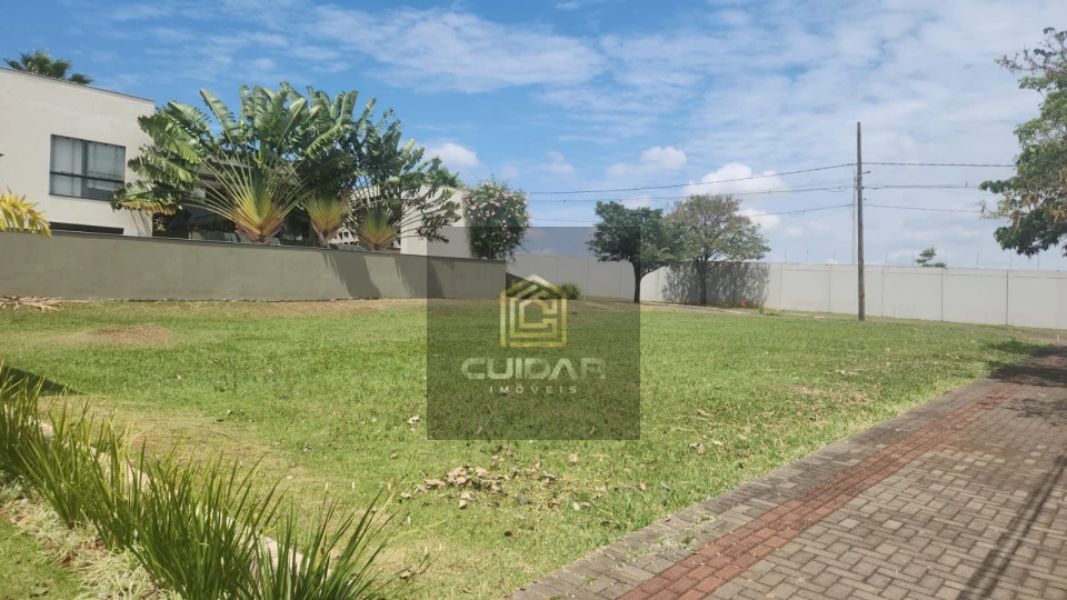 Imagens do imóveis Terreno Condomínio Sun Lake