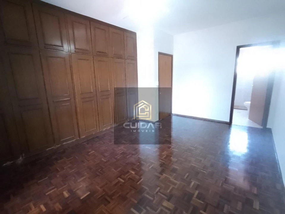 Imagens do imóveis Casa com piscina Jd Alvorada