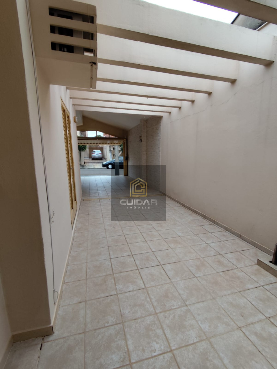 Imagens do imóveis Casa com 03 suítes jd Aeroporto