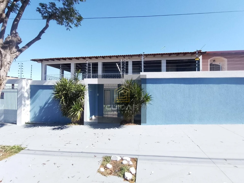 Imagens do imóveis Casa com piscina Jd Alvorada