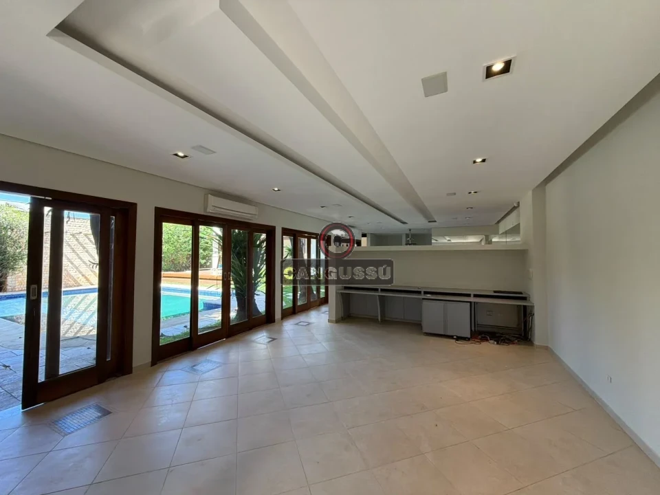 Imagens do imóveis Casa de Alto Padrão para Locação na Bela Suíça