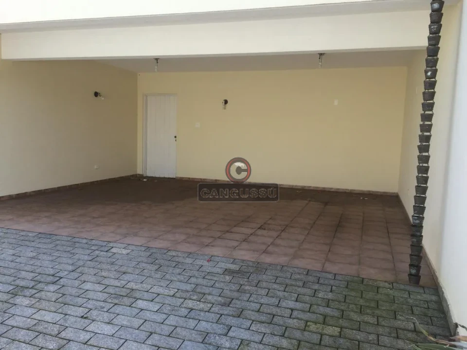 Imagens do imóveis SOBRADO COM PISCINA À VENDA E LOCAÇÃO – AO LADO DO BIGGS!
