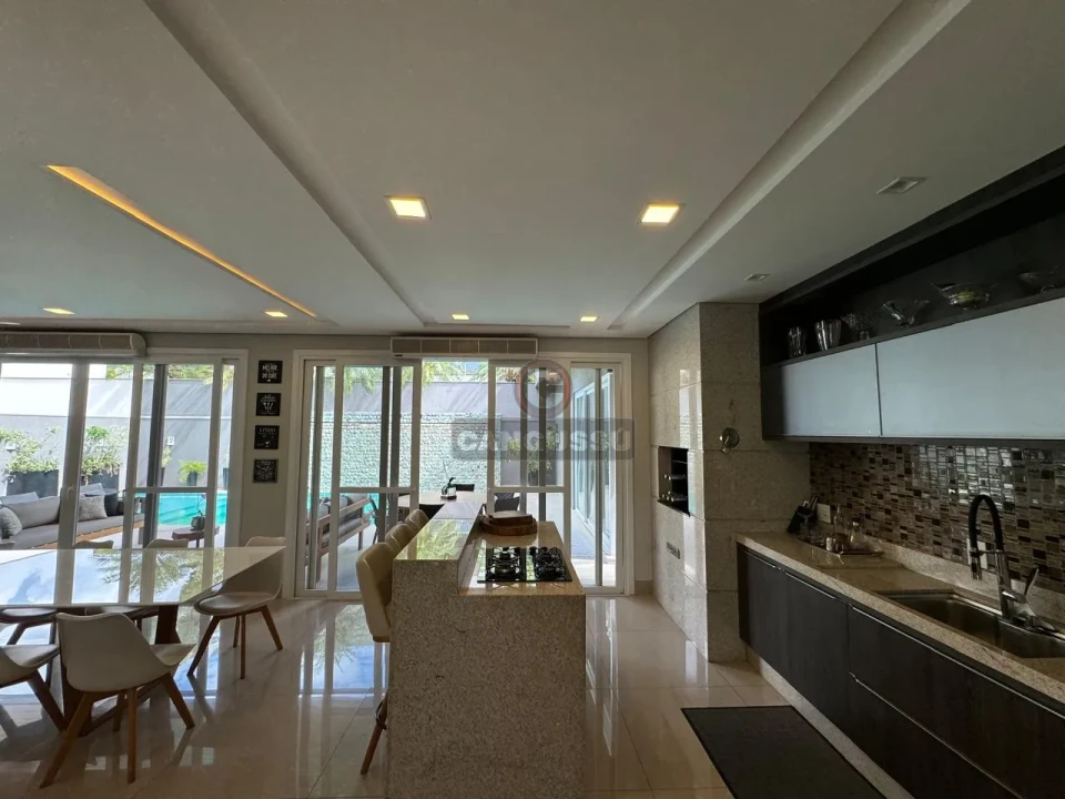 Imagens do imóveis Casa à venda 4 Quartos, 4 Suítes, 4 Vagas, 500M², Condomínio Sun Lake, Londrina - PR