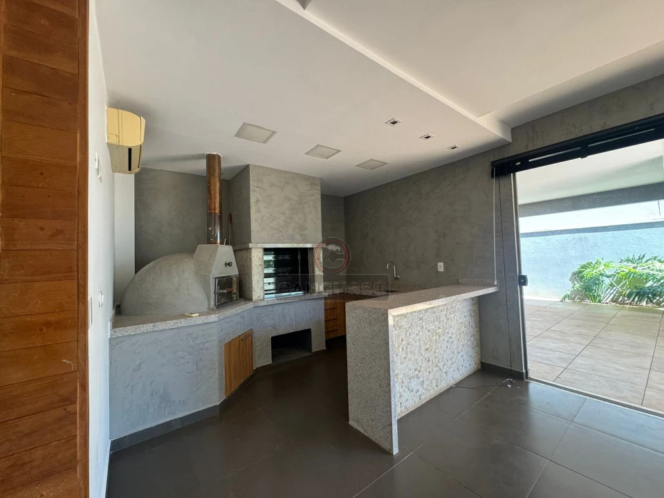 Imagens do imóveis Casa à venda no Condomínio Sun Lake