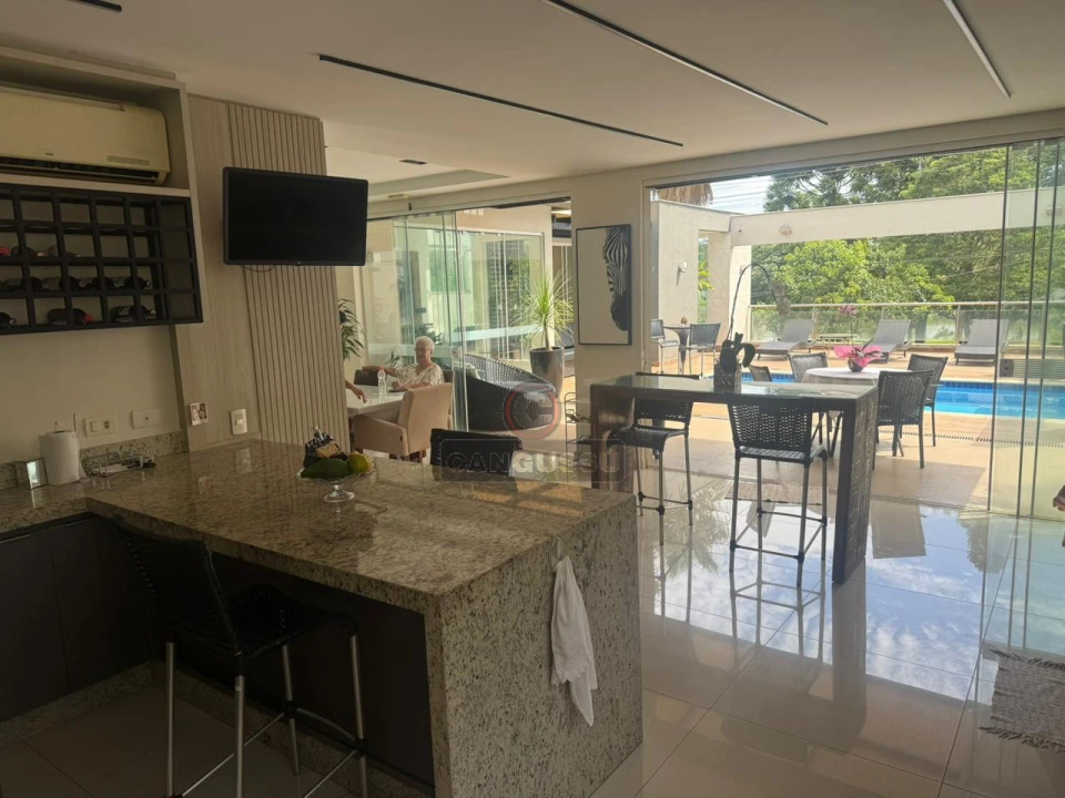 Imagens do imóveis Casa à venda no Condomínio Sun Lake