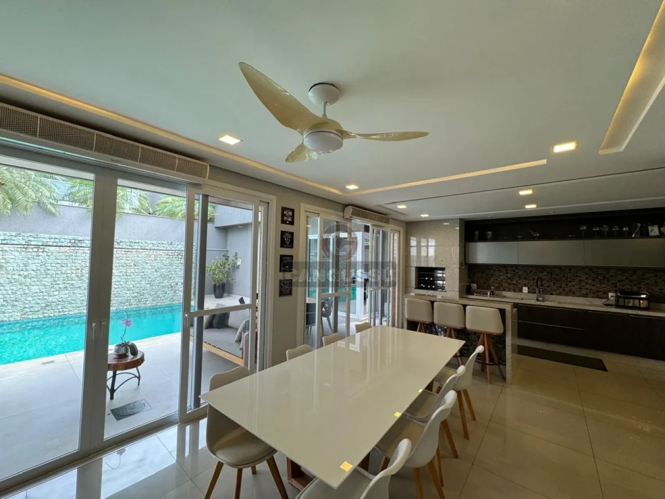 Imagens do imóveis Casa à venda 4 Quartos, 4 Suítes, 4 Vagas, 500M², Condomínio Sun Lake, Londrina - PR