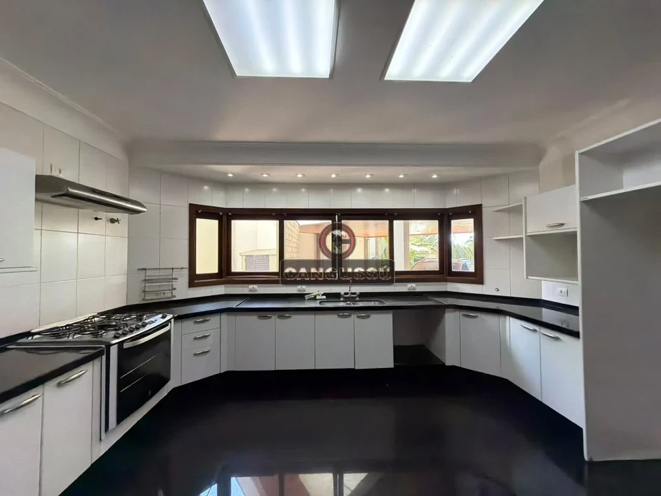 Imagens do imóveis Casa de Alto Padrão para Locação na Bela Suíça