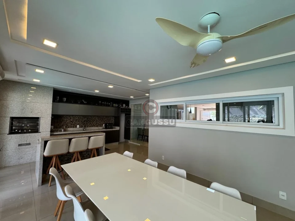 Imagens do imóveis Casa à venda 4 Quartos, 4 Suítes, 4 Vagas, 500M², Condomínio Sun Lake, Londrina - PR