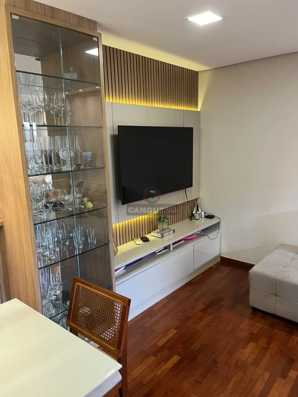 Imagens do imóveis Casa à Venda no Centro – 3 Dormitórios, Suíte e Planejados
