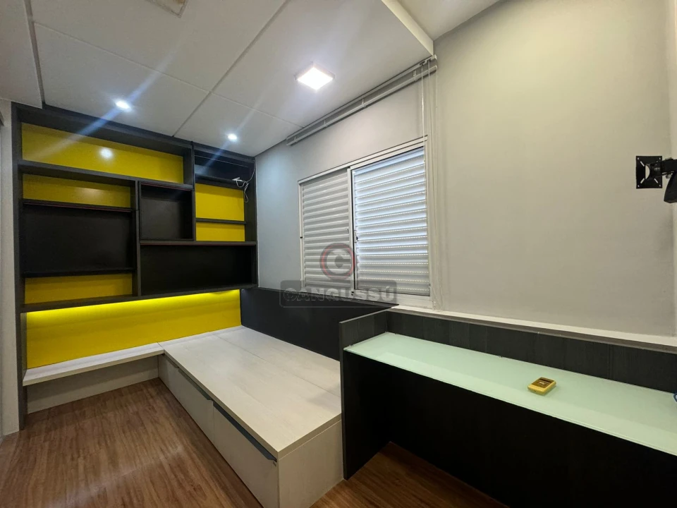 Imagens do imóveis Casa à venda no Condomínio Sun Lake