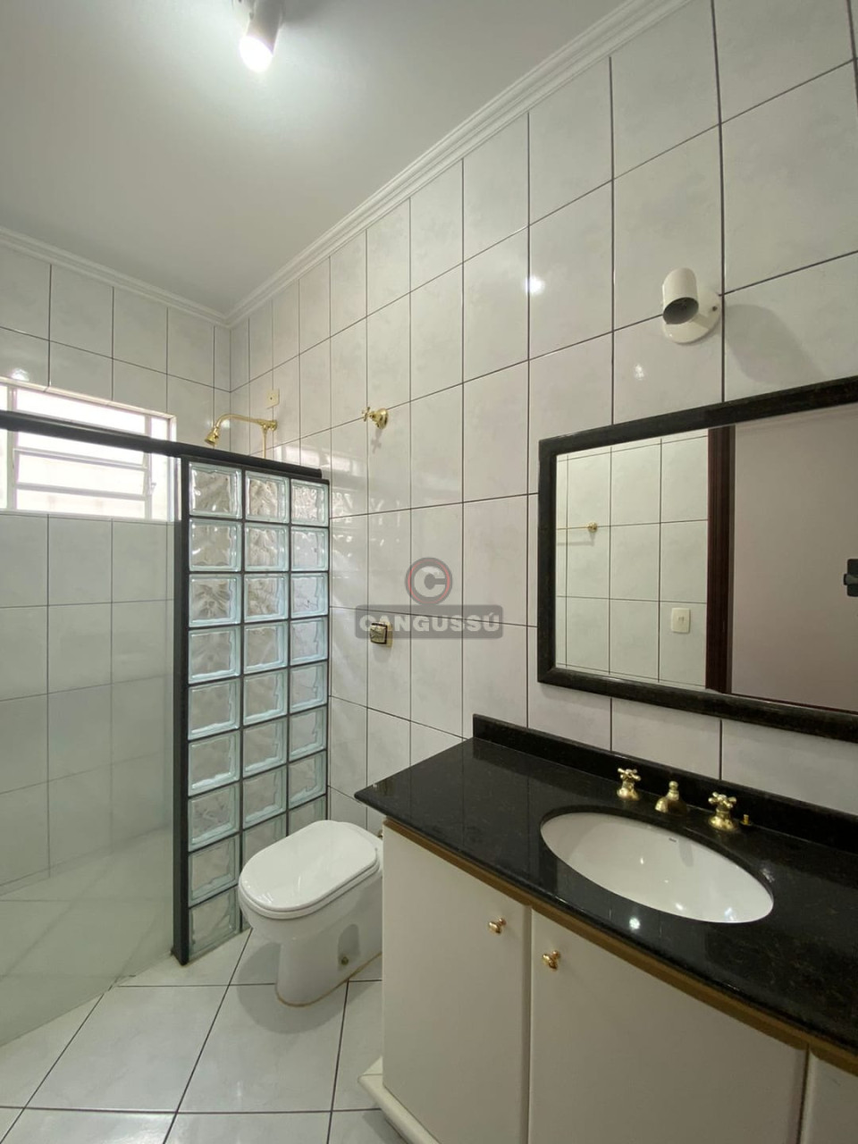 Imagens do imóveis Casa à venda 3 Quartos, 1 Suite, 4 Vagas, 352.12M², Hedy, Londrina - PR