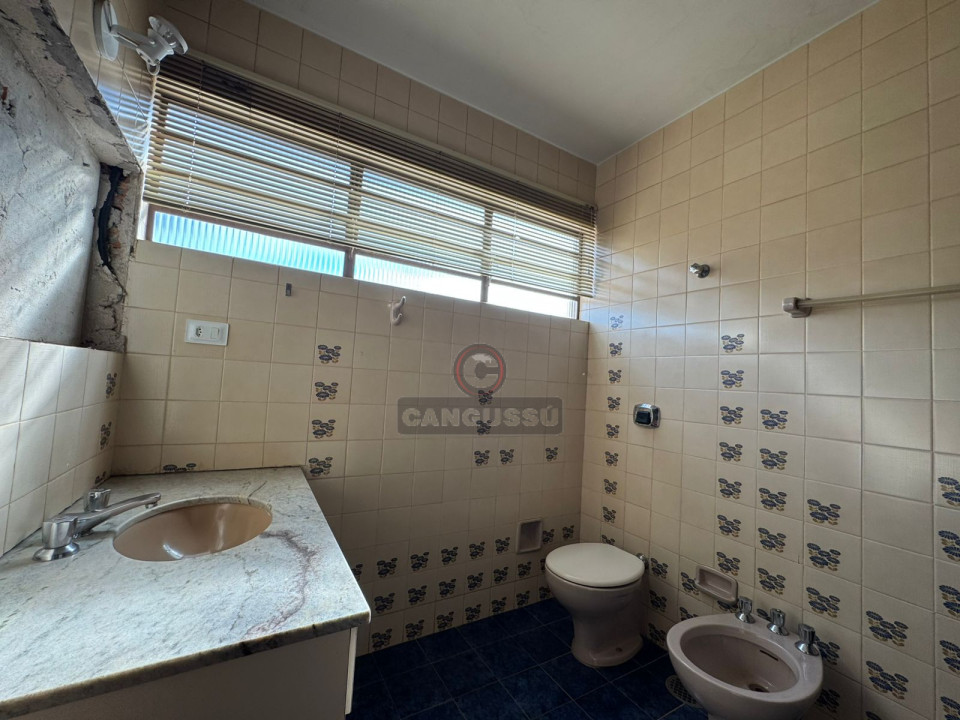 Imagens do imóveis CASA COMERCIAL PARA LOCAÇÃO