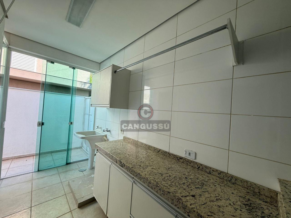 Imagens do imóveis CASA PARA LOCAÇÃO CONDOMÍNIO  SUN LAKE