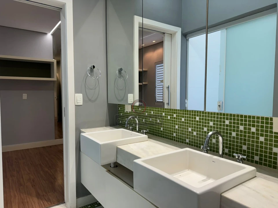 Imagens do imóveis Casa à venda no Condomínio Sun Lake