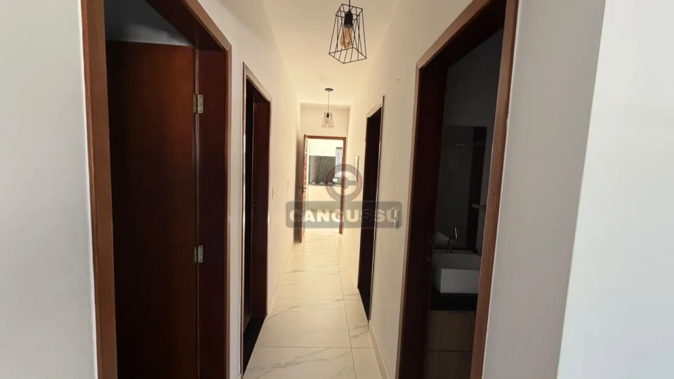 Imagens do imóveis Casa à Venda Próxima ao Autódromo e Estádio do Café