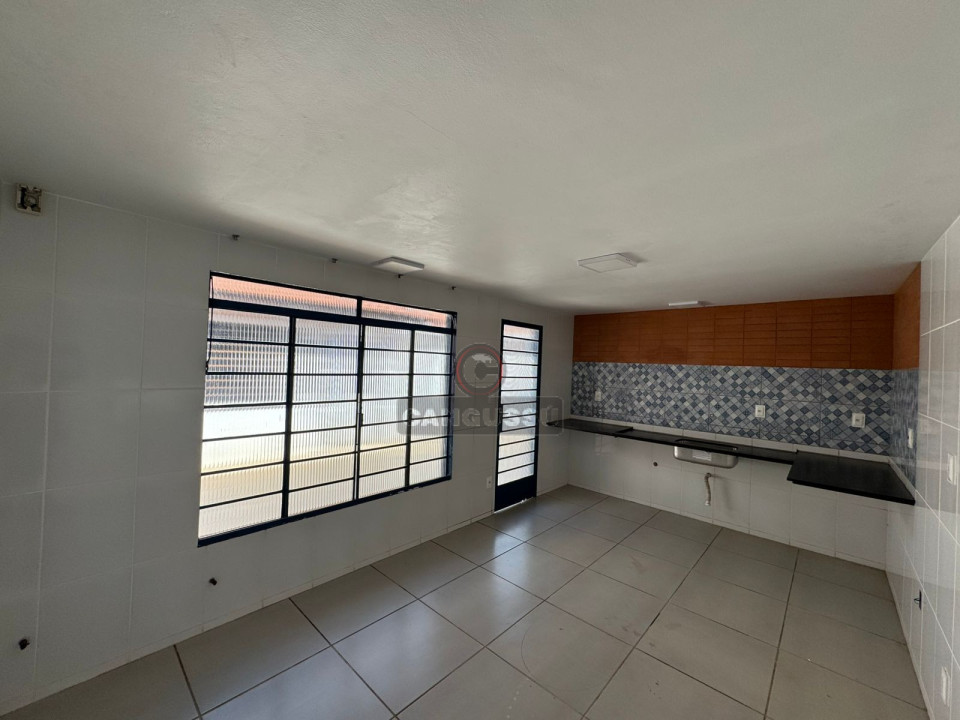 Imagens do imóveis CASA COMERCIAL PARA LOCAÇÃO