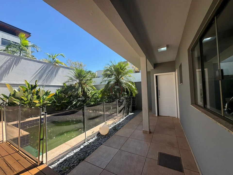 Imagens do imóveis Casa à venda no Condomínio Sun Lake