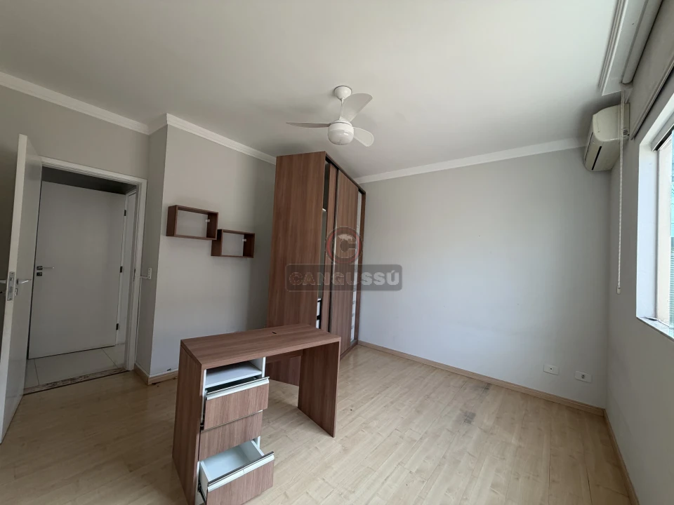 Imagens do imóveis Casa para locação no condomínio sun lake