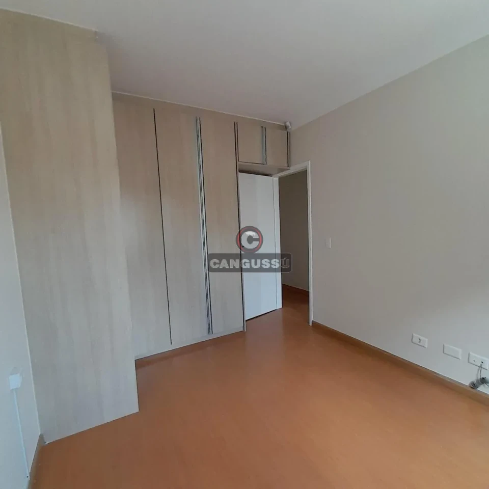 Imagens do imóveis Casa à Venda no Jardim San Remo | 200 m², 3 Quartos e Próxima ao Shopping Contour