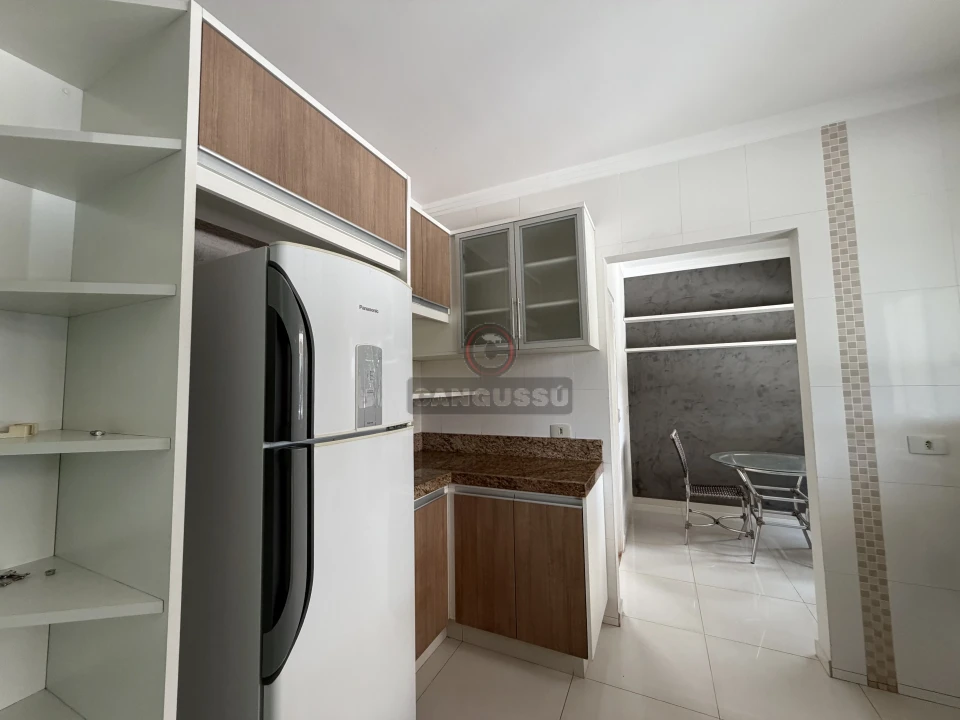 Imagens do imóveis Casa para locação no condomínio sun lake