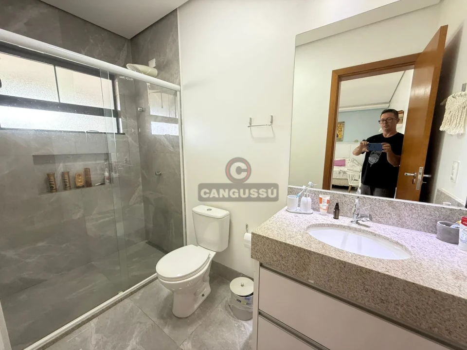 Imagens do imóveis Casa à venda no Tauá – 4 quartos, suítes e pé-direito alto