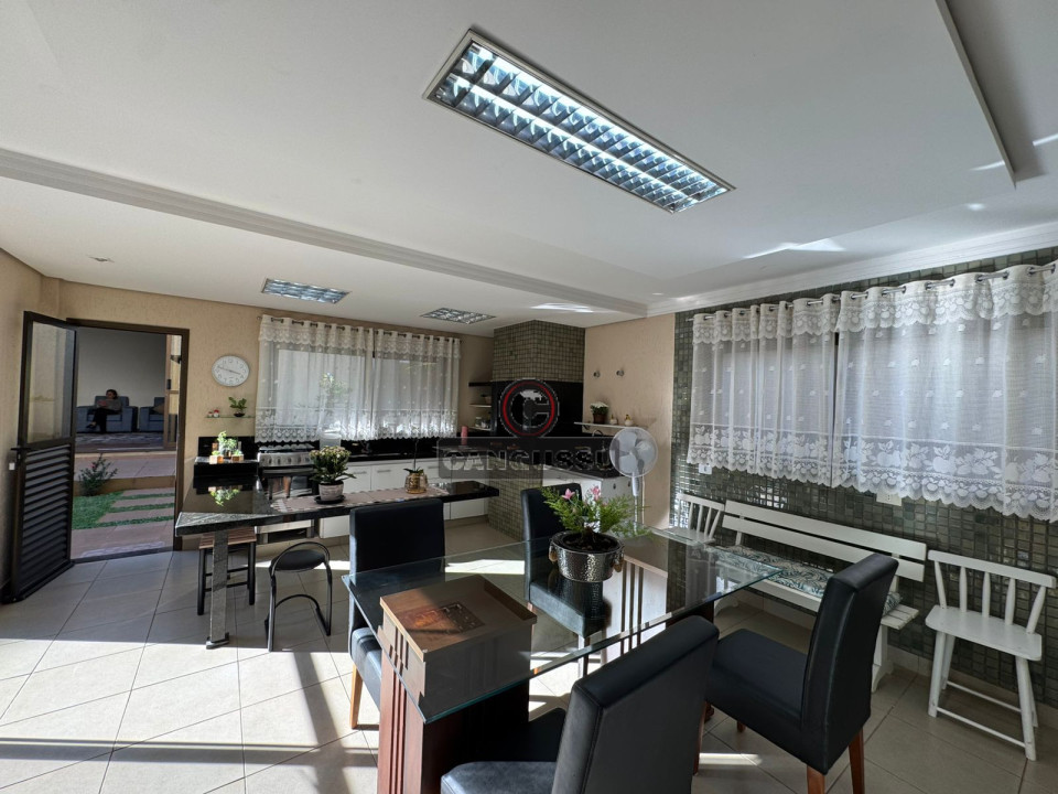 Imagens do imóveis Casa de Alto Padrão para Venda e Locação no Condomínio Alphaville Jacarandás – Londrina/PR