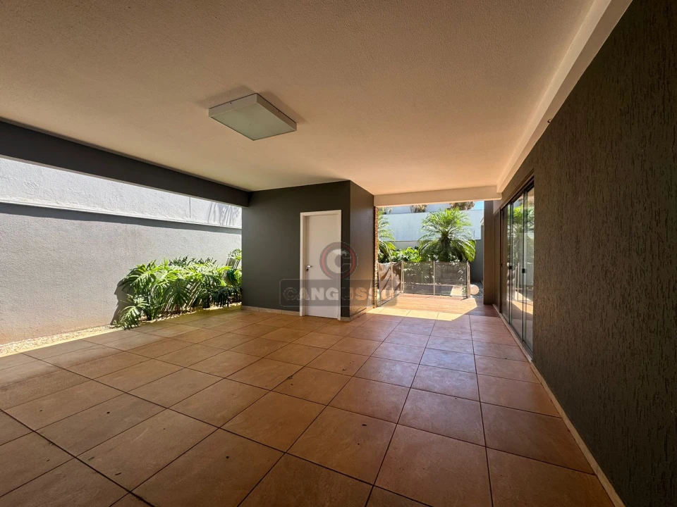 Imagens do imóveis Casa à venda no Condomínio Sun Lake