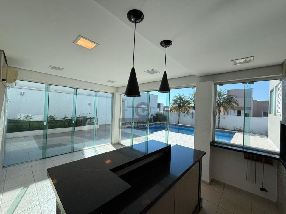 Imagens do imóveis CASA PARA LOCAÇÃO CONDOMÍNIO  SUN LAKE