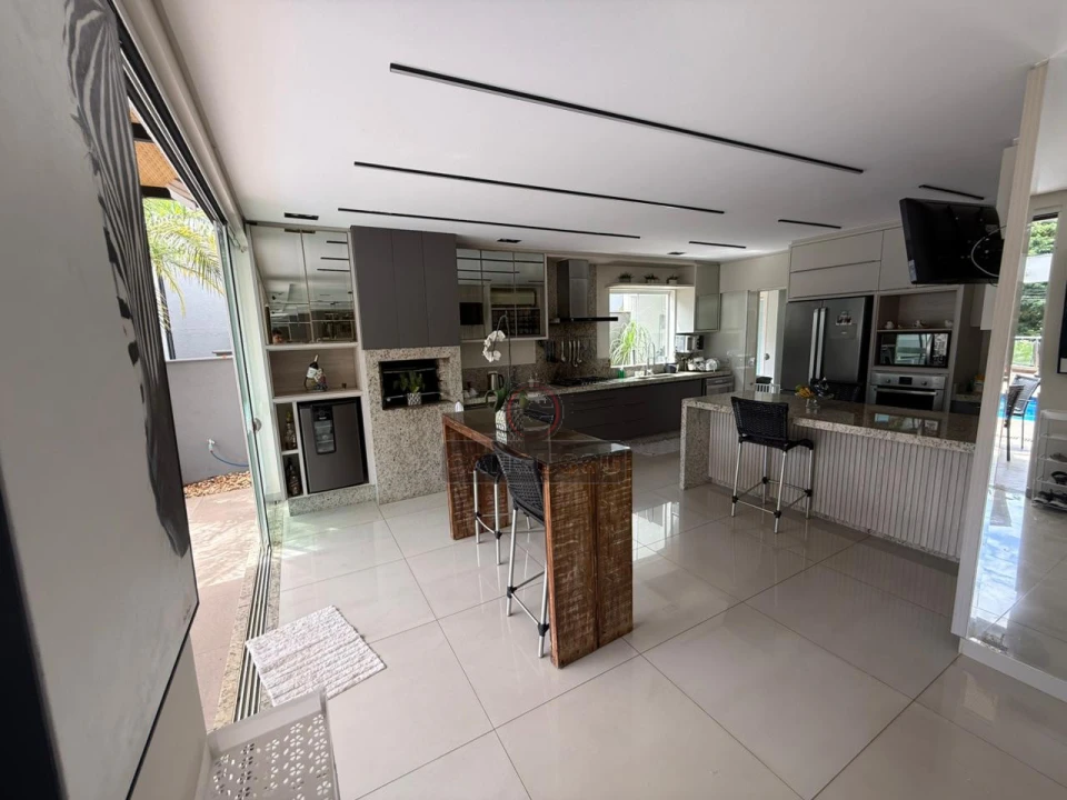 Imagens do imóveis Casa à venda no Condomínio Sun Lake