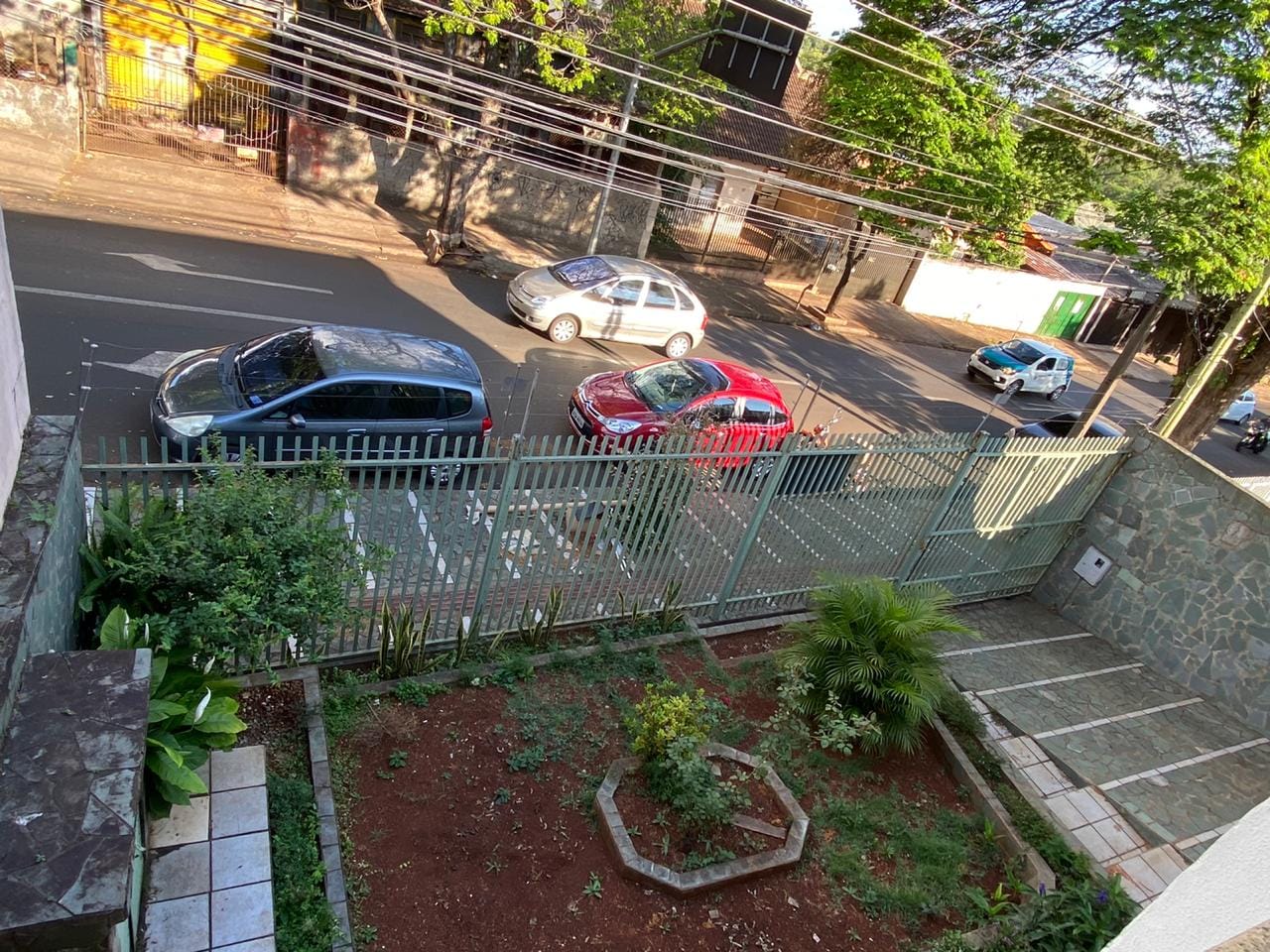 Imagens do imóveis Sobrado à venda e para locação, Londrina, PR