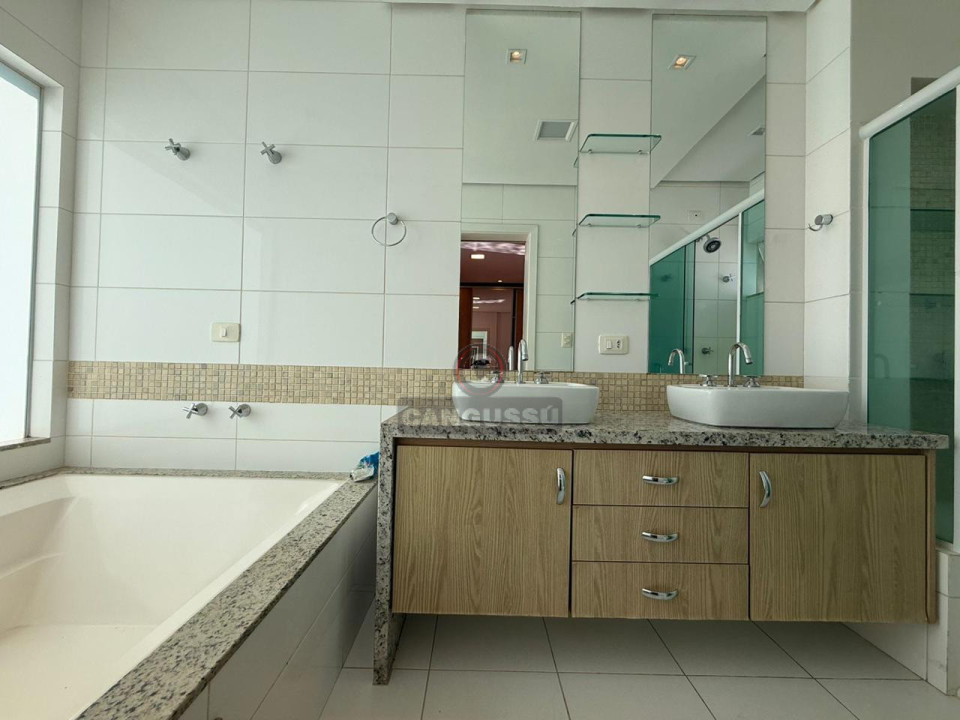 Imagens do imóveis CASA PARA LOCAÇÃO CONDOMÍNIO  SUN LAKE