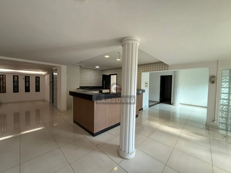 Imagens do imóveis IMÓVEL AV MARINGÁ LOCAÇÃO E VENDA