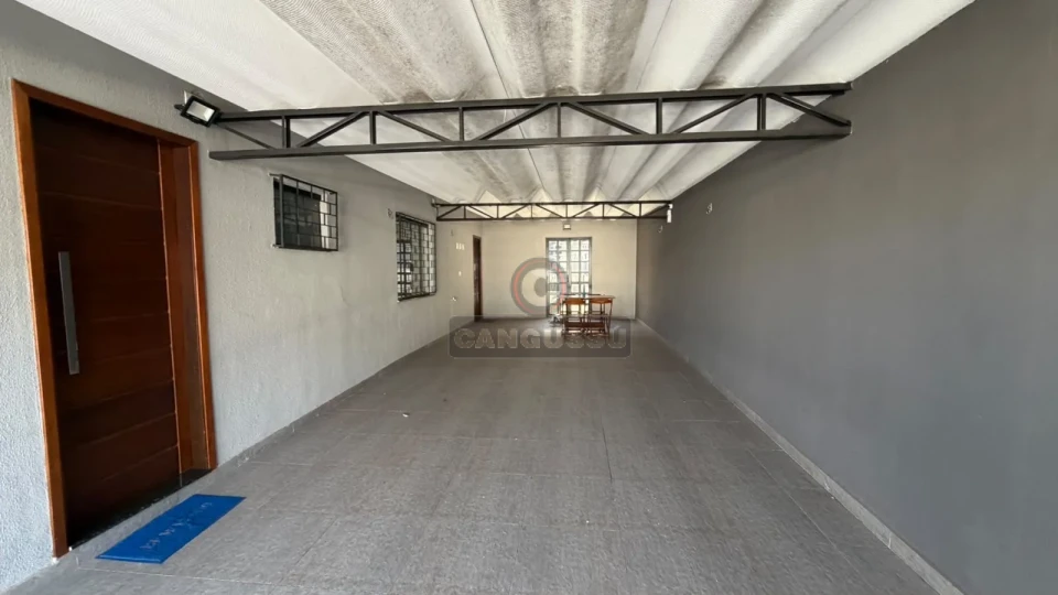 Imagens do imóveis Casa à Venda Próxima ao Autódromo e Estádio do Café