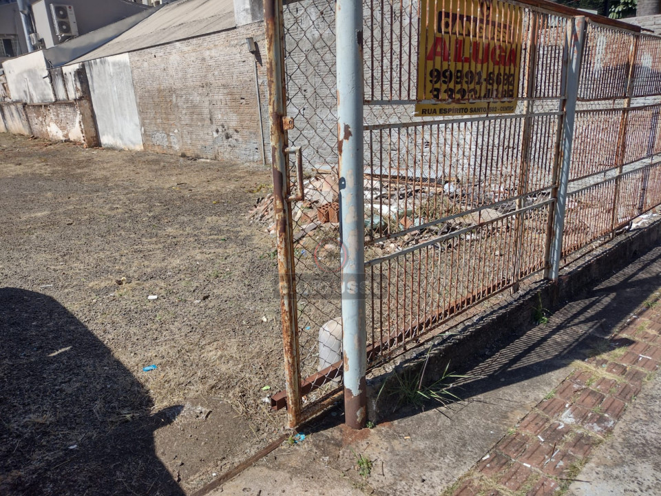 Imagens do imóveis Terreno para Locação – Estacionamento