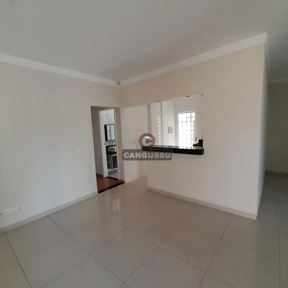Imagens do imóveis Casa à Venda no Jardim San Remo | 200 m², 3 Quartos e Próxima ao Shopping Contour