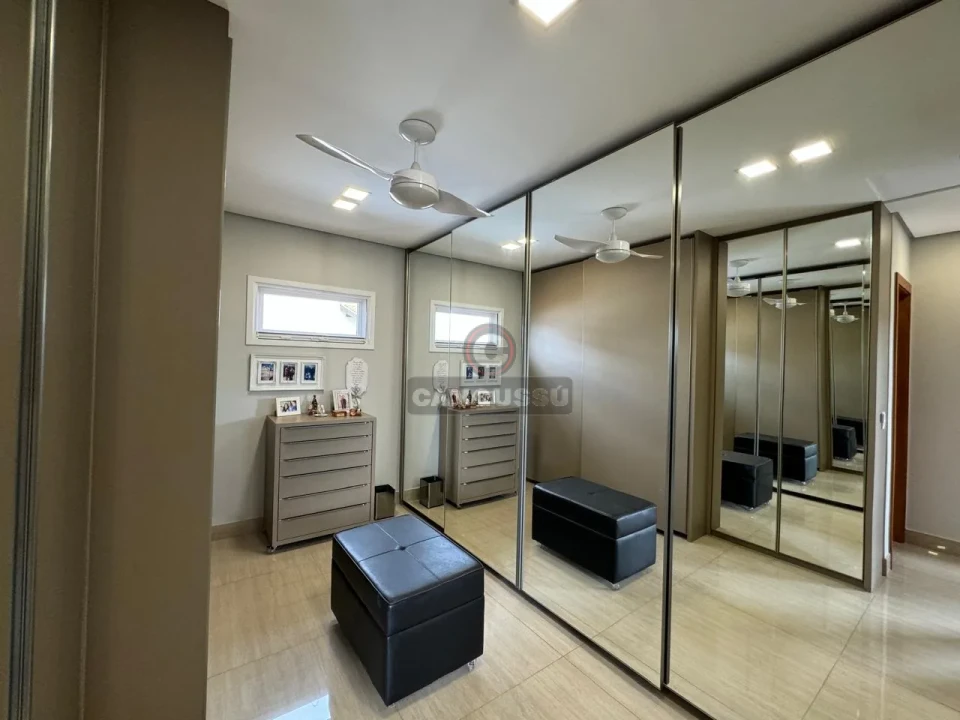 Imagens do imóveis Casa à venda 4 Quartos, 4 Suítes, 4 Vagas, 500M², Condomínio Sun Lake, Londrina - PR