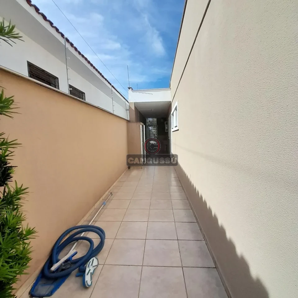 Imagens do imóveis Casa à Venda no Jardim San Remo | 200 m², 3 Quartos e Próxima ao Shopping Contour