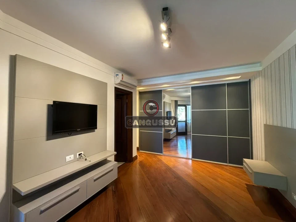 Imagens do imóveis Casa de Alto Padrão para Locação na Bela Suíça
