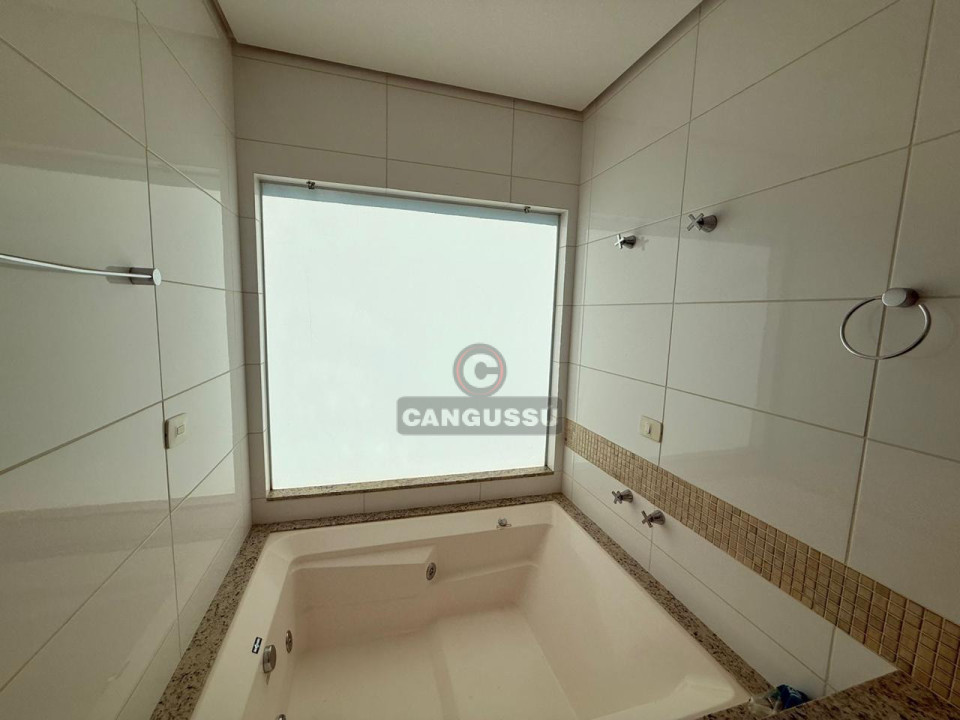 Imagens do imóveis CASA PARA LOCAÇÃO CONDOMÍNIO  SUN LAKE